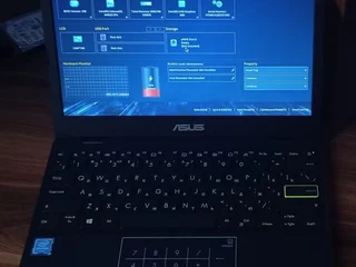 Ноутбук Asus E210M