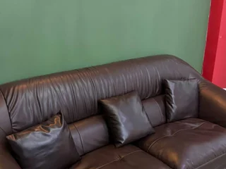 Диван