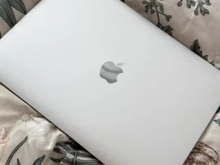 MacBook Pro 13