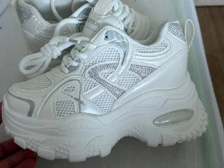 Кроссовки VYONO CHAOX