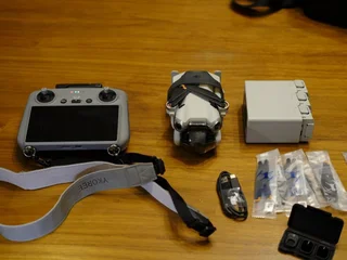 DJI Mini 4 Pro Fly More Combo Plus