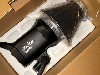 Студийный свет Godox SL60IID