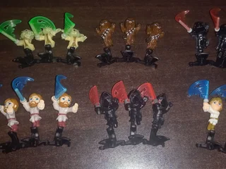 Игрушки Kinder Joy