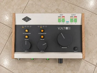 Аудиоинтерфейс Universal Audio Volt 2 76