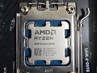 Процессор AMD Ryzen 5 8500G