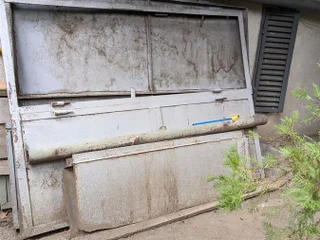 Металлические ворота для гаража