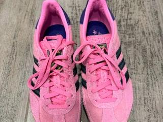 Кроссовки Adidas