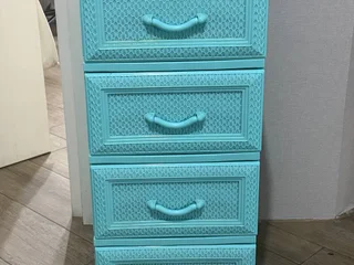 Пластиковый комод