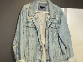 Джинсовка Tommy Hilfiger оверсайз