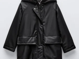 Прорезиненный дождевик с искусственной овчиной Zara