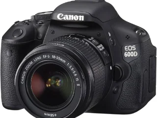 Зеркальный фотоаппарат Canon 600D с объективами и аксессуарами