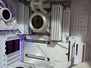 Материнская плата Aorus X870 Stealth Ice