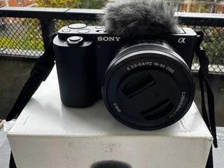 Sony FE 85mm F1.8