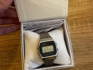 Часы Casio