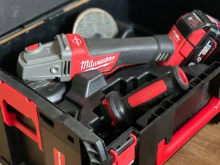 Болгарка Milwaukee M18 FUEL CAG125XPDB