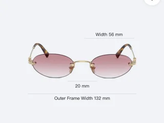Солнцезащитные очки Miu Miu