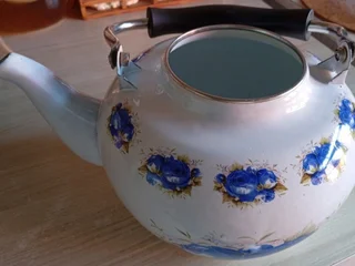 Чайник без крышки
