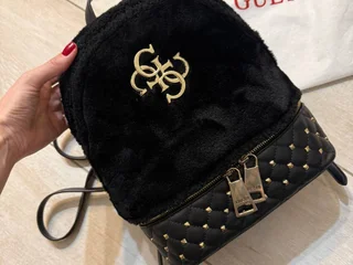 Меховой рюкзак Guess оригинал