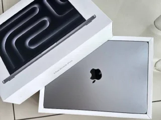 MacBook Pro 14 M3 8GB 512GB