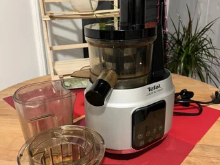 Шнековая соковыжималка Tefal Juice & Clean