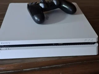 PlayStation 4 Slim 500 ГБ