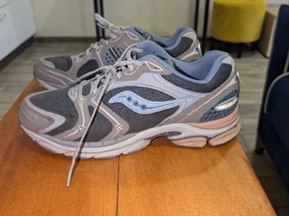 Кроссовки Saucony ProGrid Triumph 4