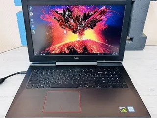 DELL INSPIRON 15 7577
