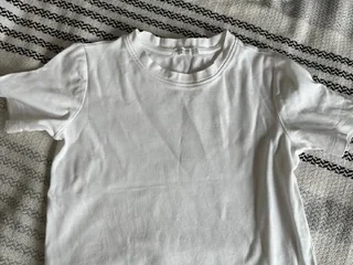 Белая футболка Stradivarius XS