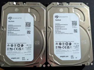 Жесткий диск 8TB Seagate SkyHawk