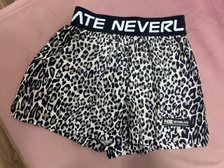 Спортивные шорты neverlate XS