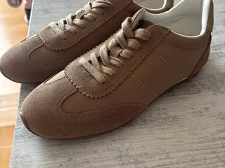Женские кроссовки Tomas Manz