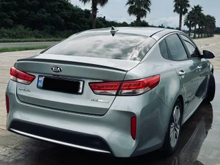 Kia Optima Hybrid EX