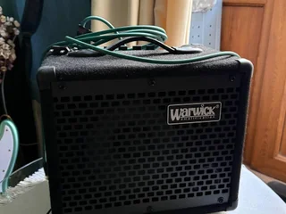 Басовый комбик Warwick BC10