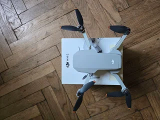 Квадрокоптер DJI Mini 2