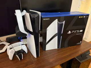 PlayStation 5 Pro с полным комплектом