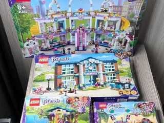 Lego Friends Treehouse