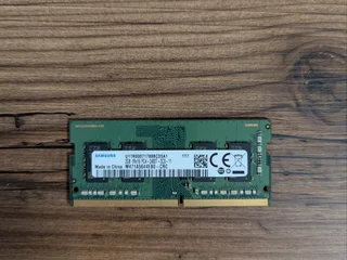 Ноутбучная оперативная память RAM DDR4 SODIMM Samsung