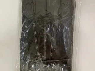 Черные перчатки новые