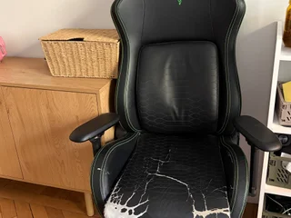 Razer isskur xl.