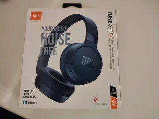 JBL Tune 670