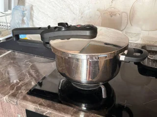 Скороварка Zwilling Eco Quick 2, 4 л со стеклянной крышкой