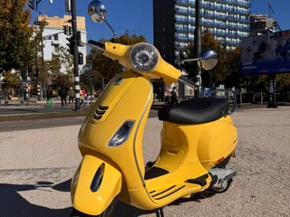 Скутер Vespa VXL 150 2023
