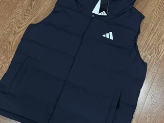 Мужской жилет Adidas