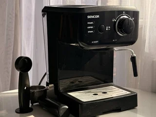 **Продам рожковую кофеварку Sencor**