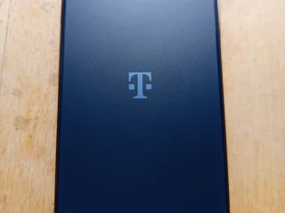 T Phone Pro 5G (6/256 GB)