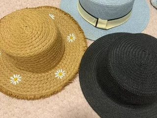 Шляпа с ромашками