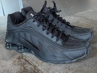 Nike shox