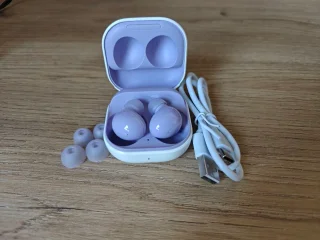 Беспроводные наушники Samsung Galaxy Buds 2