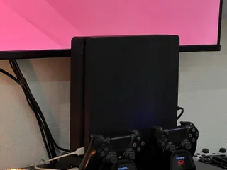 PlayStation 4 Slim