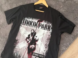 `Новая футболка Linkin Park, кропнутая`
